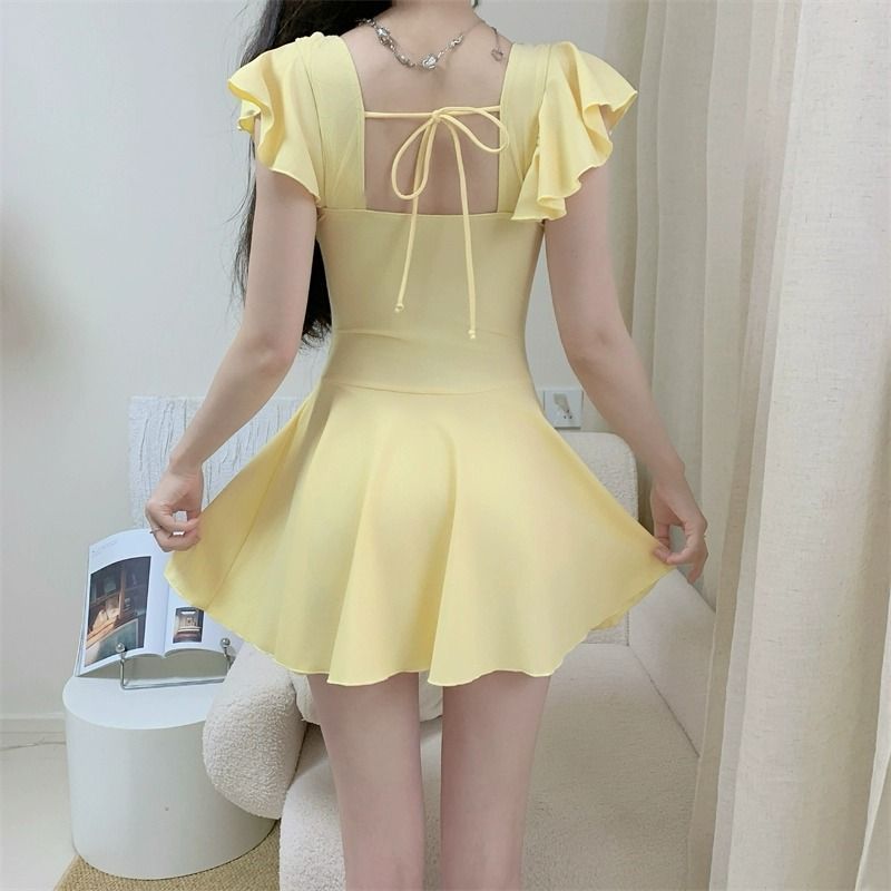 Traje de baño de manga corta c - Spa & Wellness Komplex Bristol Royal * * * * reseña y precio